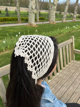 El Örgüsü Beyaz Bandana